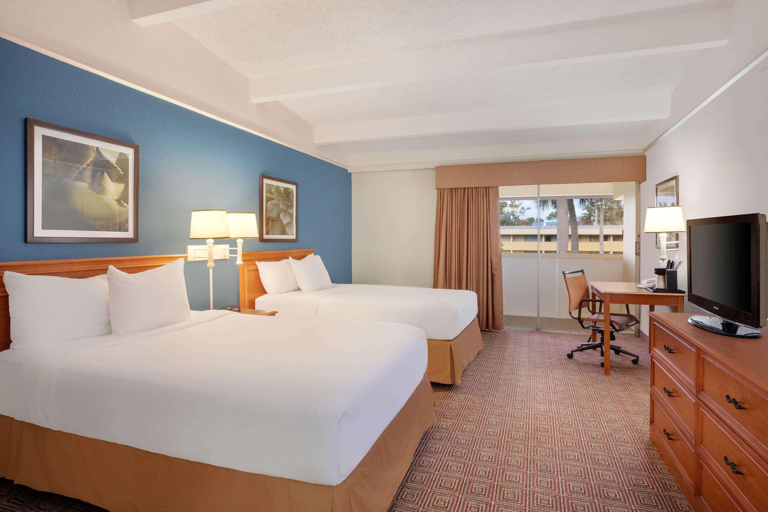 Baymont By Wyndham Daytona Beach - Intl Speedway Buitenkant foto