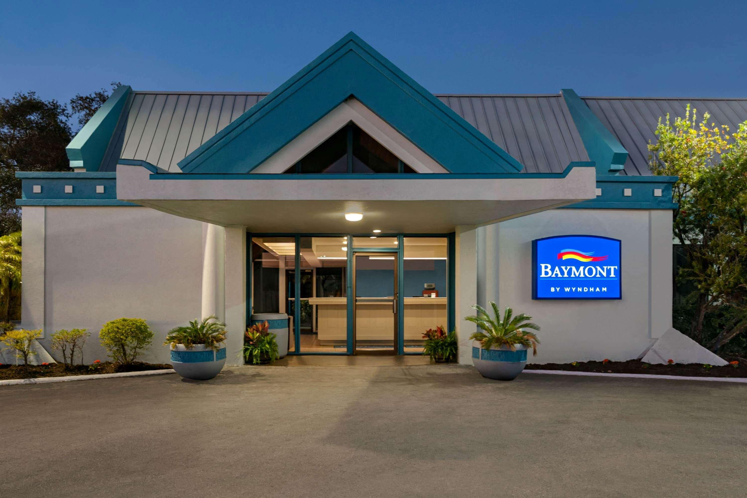 Baymont By Wyndham Daytona Beach - Intl Speedway Buitenkant foto